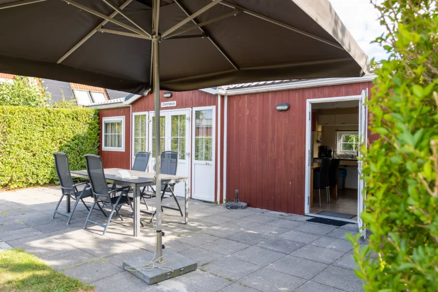 Brede deuren ruim terras Duinbungalow mindervaliden Tjermelan Terschelling