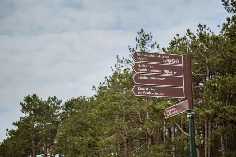 Bewegwijzering fietsvakantie Terschelling Recreatie vakantiehuis bungalow vakantiepark